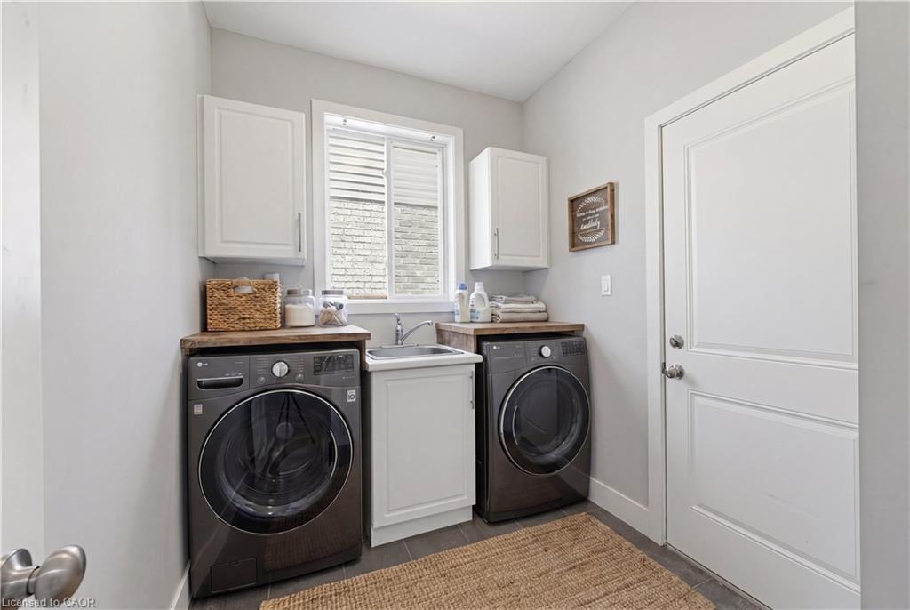 1272 Sandbar Street Property Photo 7