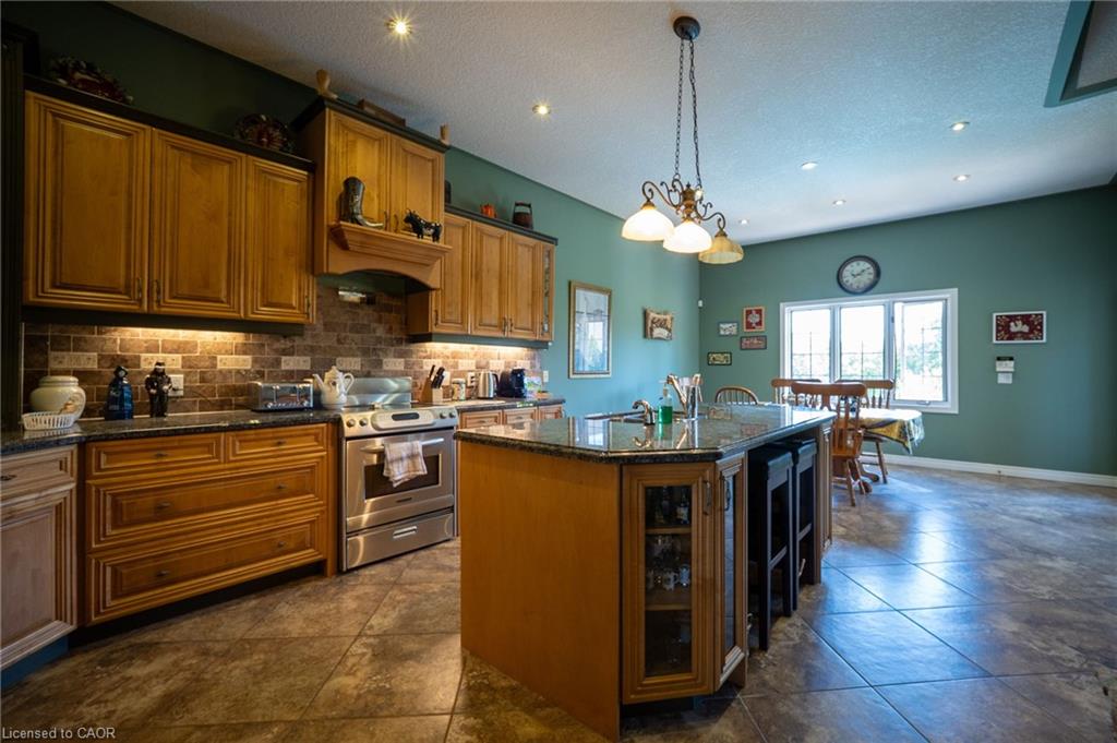 1945 Abingdon Road Property Photo 20