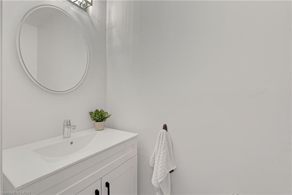 1471 Pickwick Drive Property Photo 13