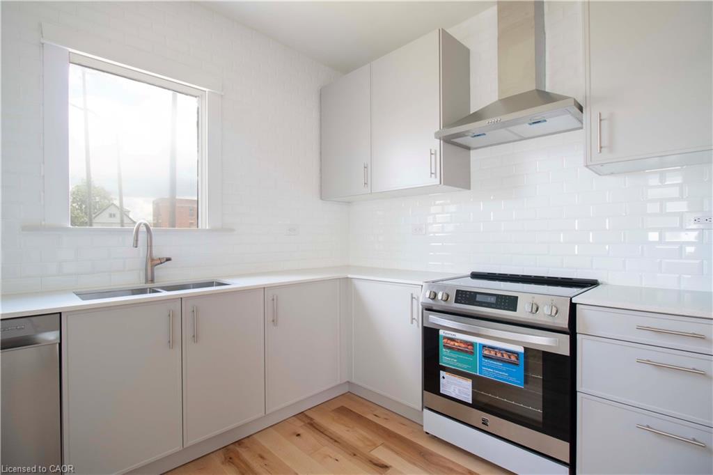 36 Fullerton Avenue Property Photo 17