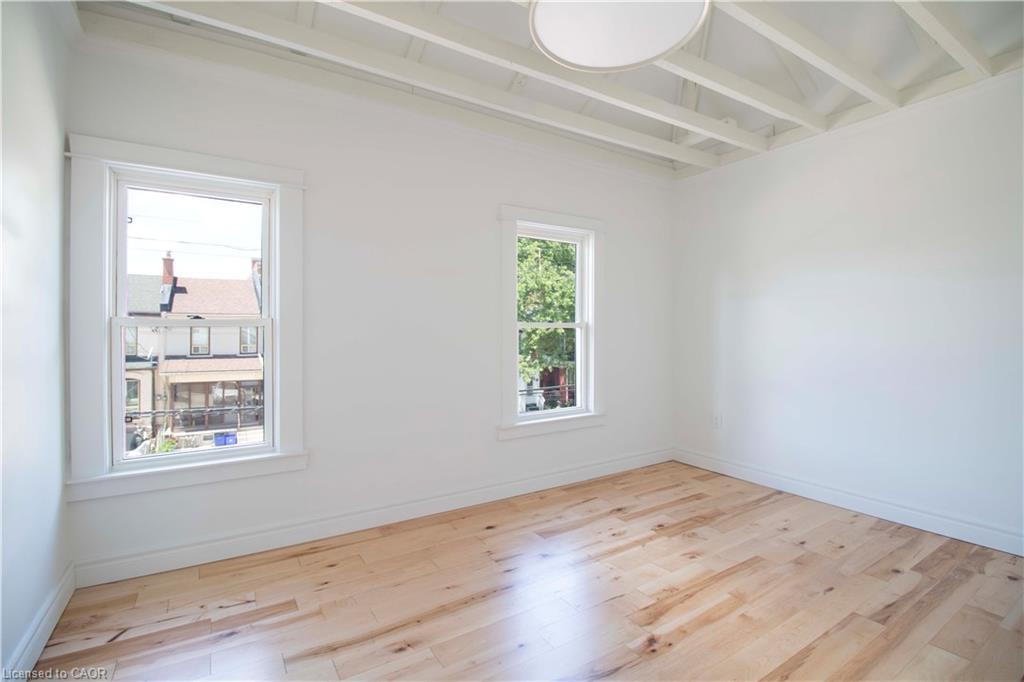 36 Fullerton Avenue Property Photo 28