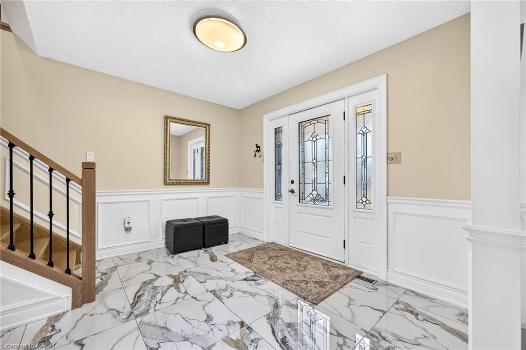 15 Cheval Drive Property Photo 6