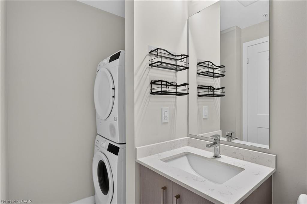 1206-15 Queen Street S Property Photo 6