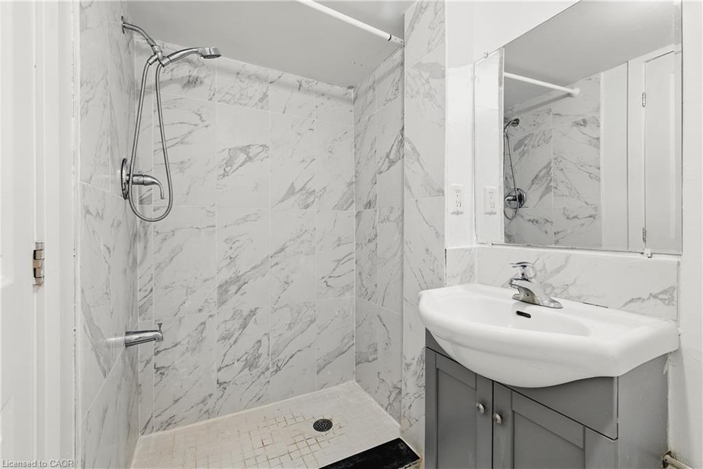 310 Southill Drive Property Photo 16