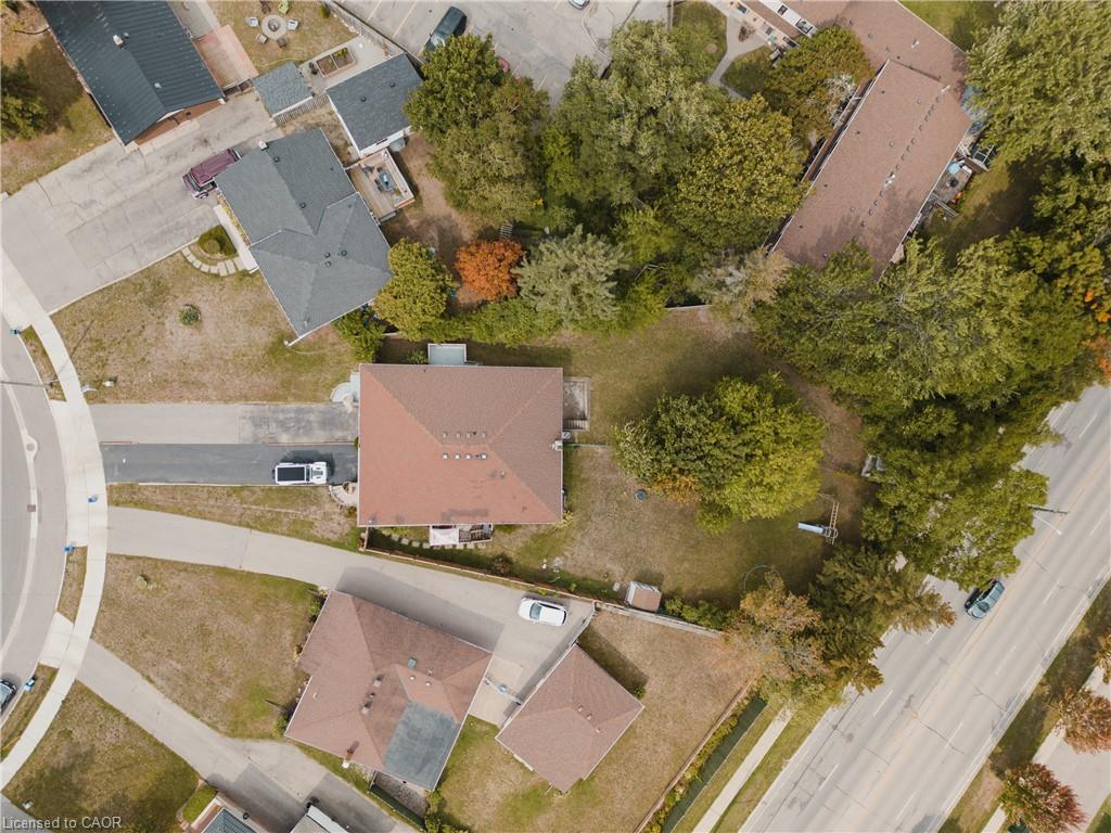310 Southill Drive Property Photo 20