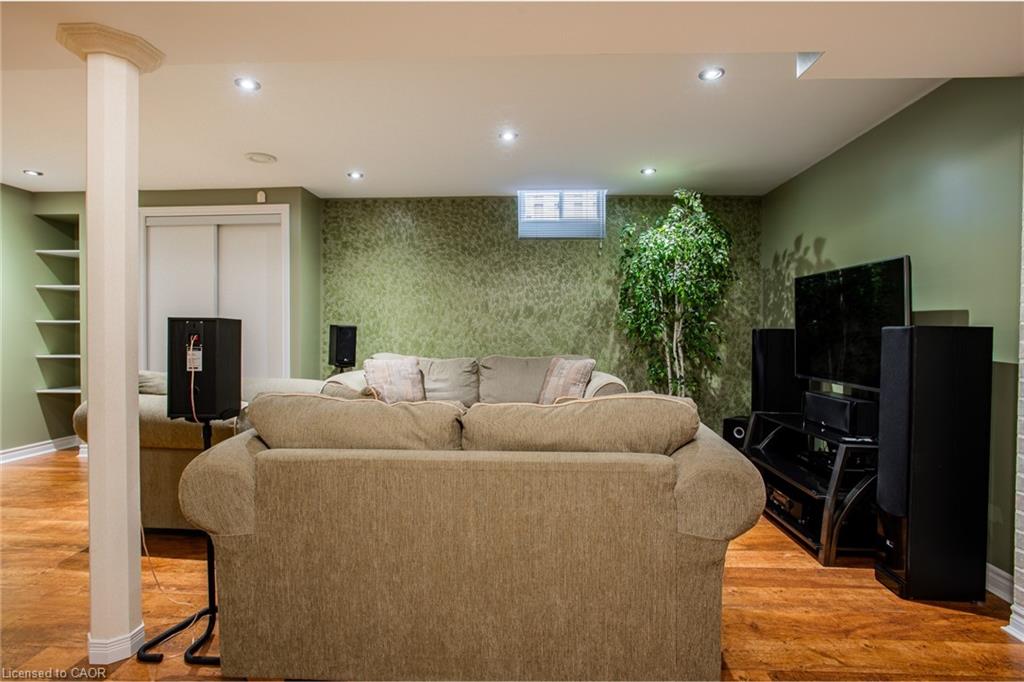 923 Blyleven Boulevard Property Photo 36