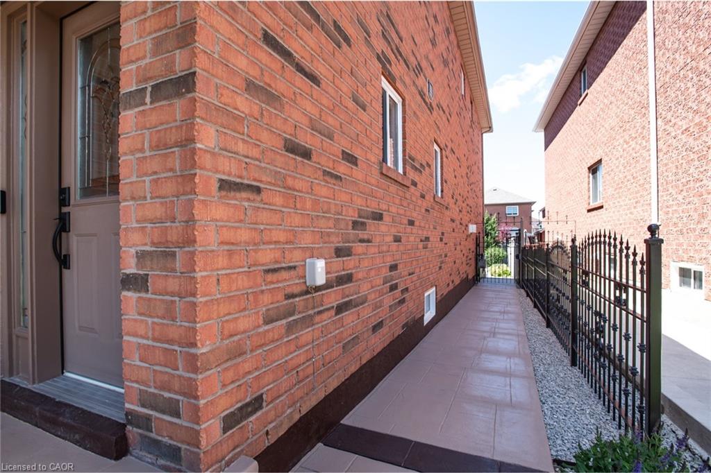 923 Blyleven Boulevard Property Photo 38