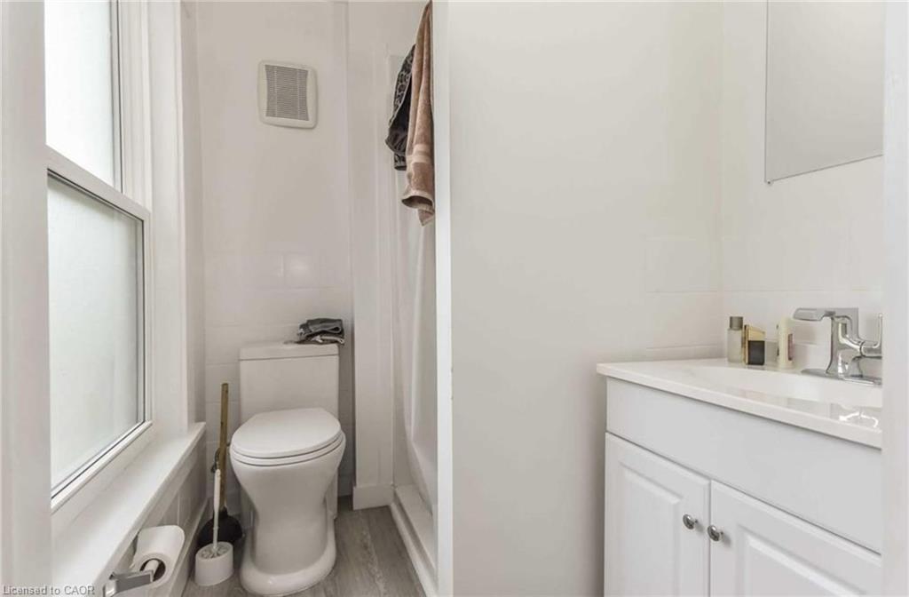153 St Andrews Street Property Photo 8
