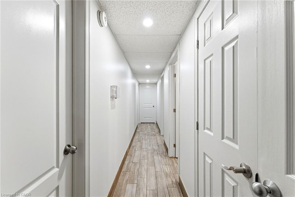 1745 King Street E Property Photo 13