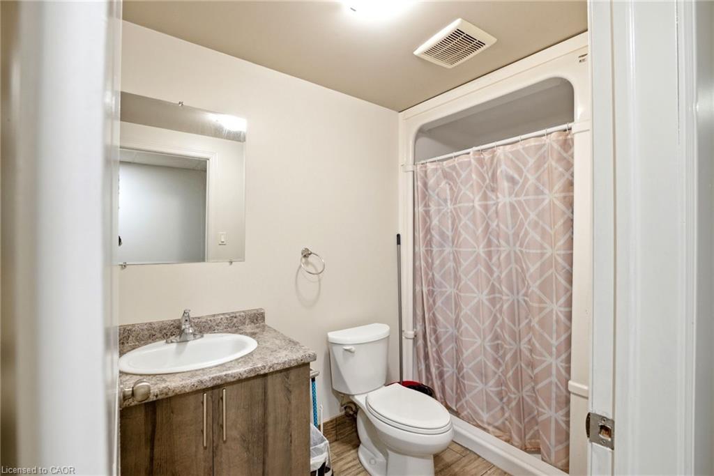 1745 King Street E Property Photo 35