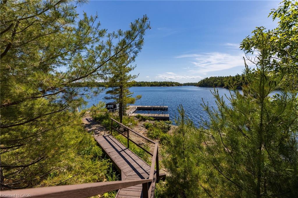1 B254 Island Property Photo 5