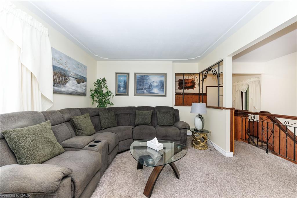 6155 Rainham Road Property Photo 12