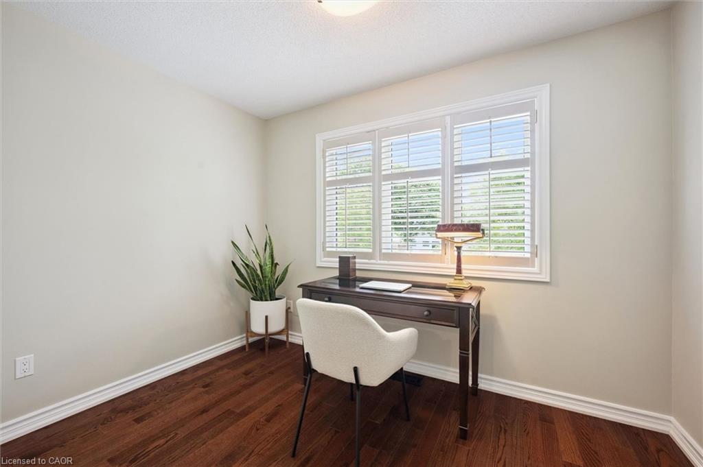 5-3243 New Street Property Photo 21