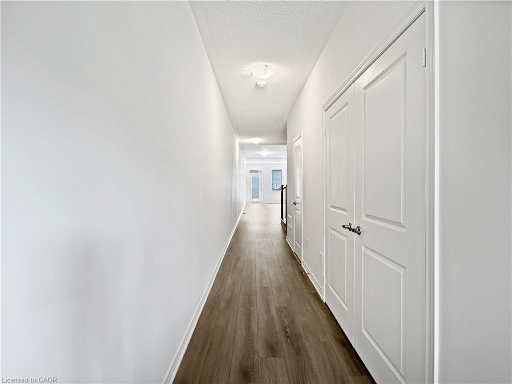 82 Gledhill Crescent Property Photo 3