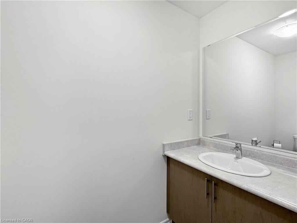 82 Gledhill Crescent Property Photo 6
