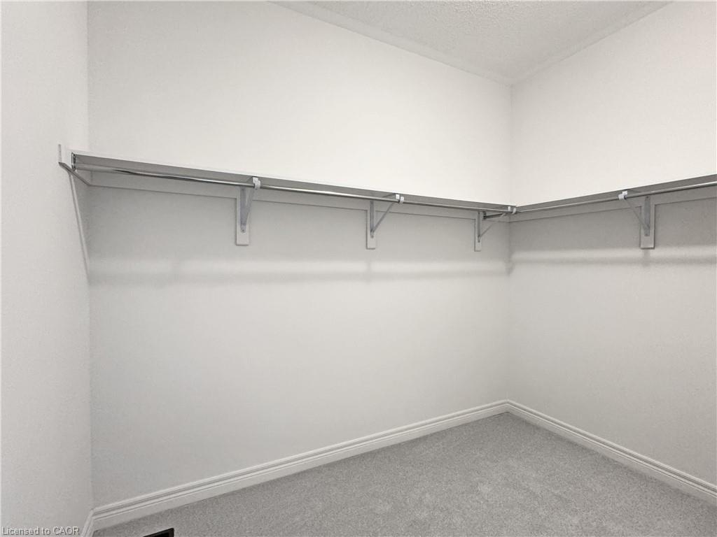 82 Gledhill Crescent Property Photo 28