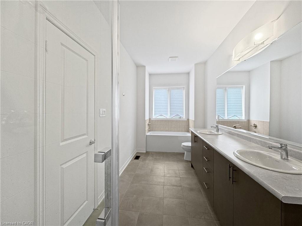 82 Gledhill Crescent Property Photo 31