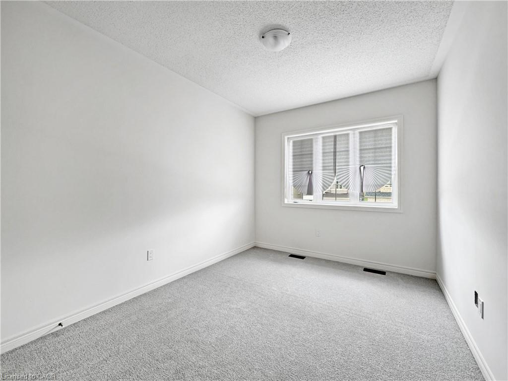 82 Gledhill Crescent Property Photo 39