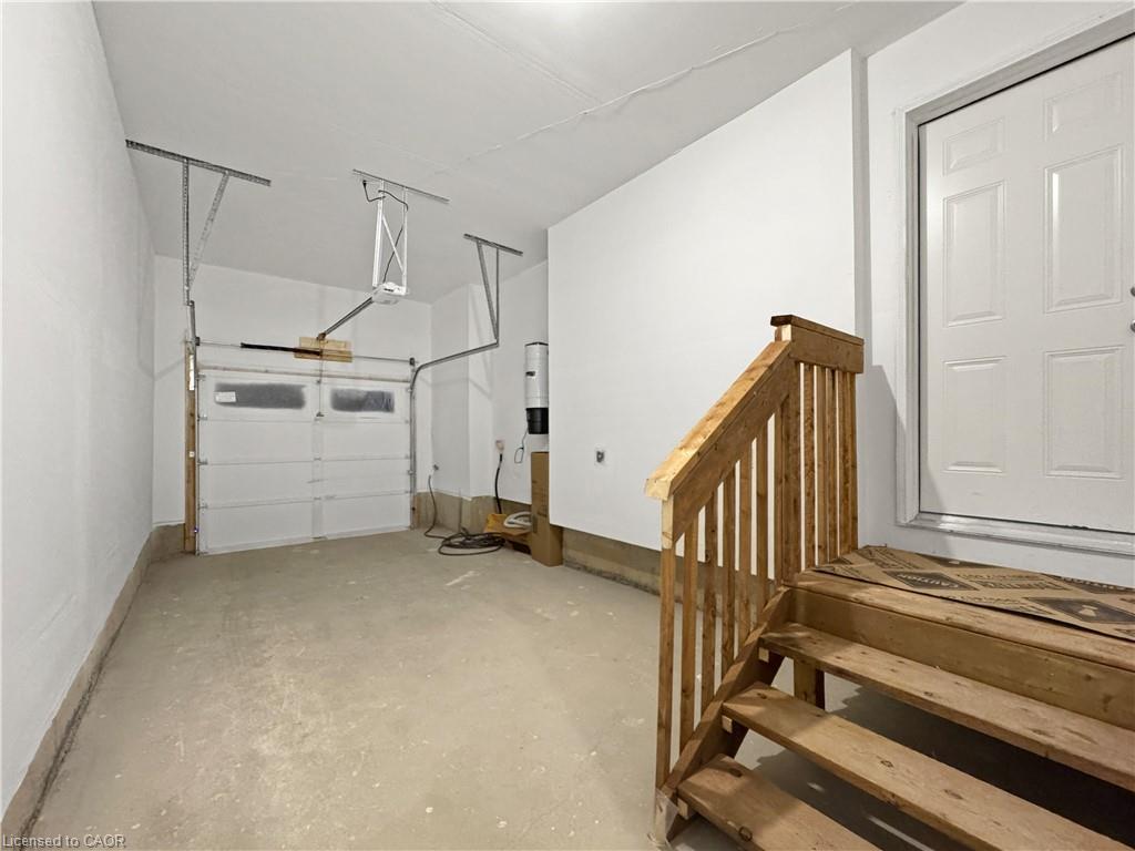 82 Gledhill Crescent Property Photo 46