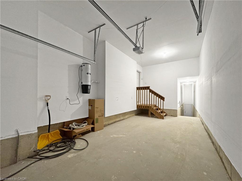 82 Gledhill Crescent Property Photo 47