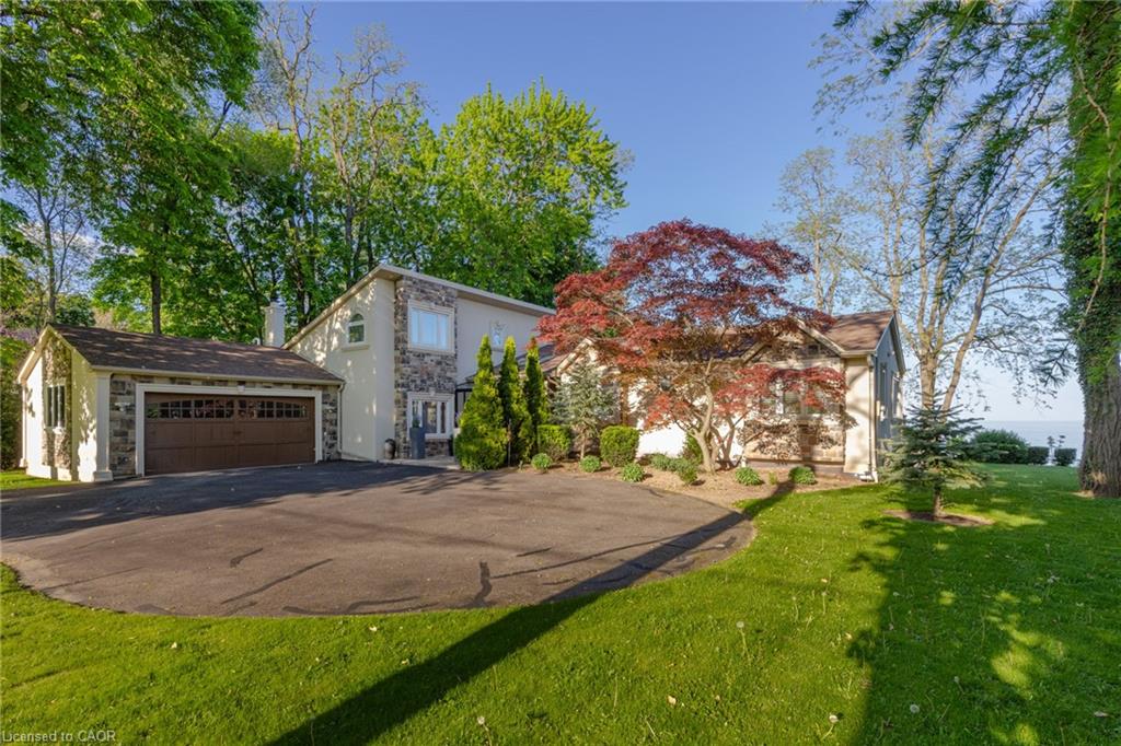3346 Lakeshore Road W Property Photo 2