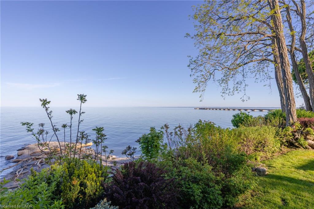 3346 Lakeshore Road W Property Photo 30
