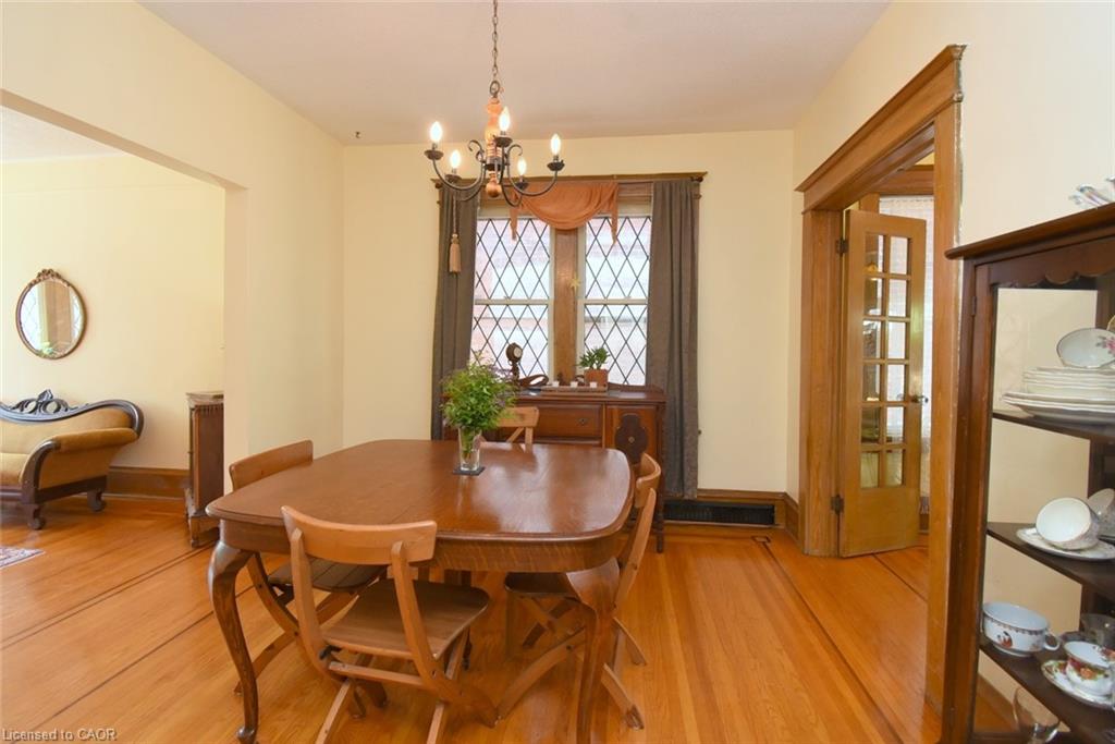 28 St Clair Avenue Property Photo 13