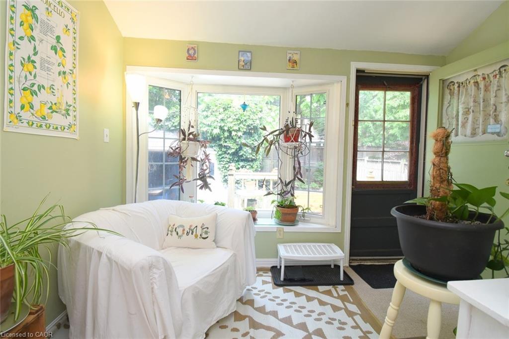 28 St Clair Avenue Property Photo 22