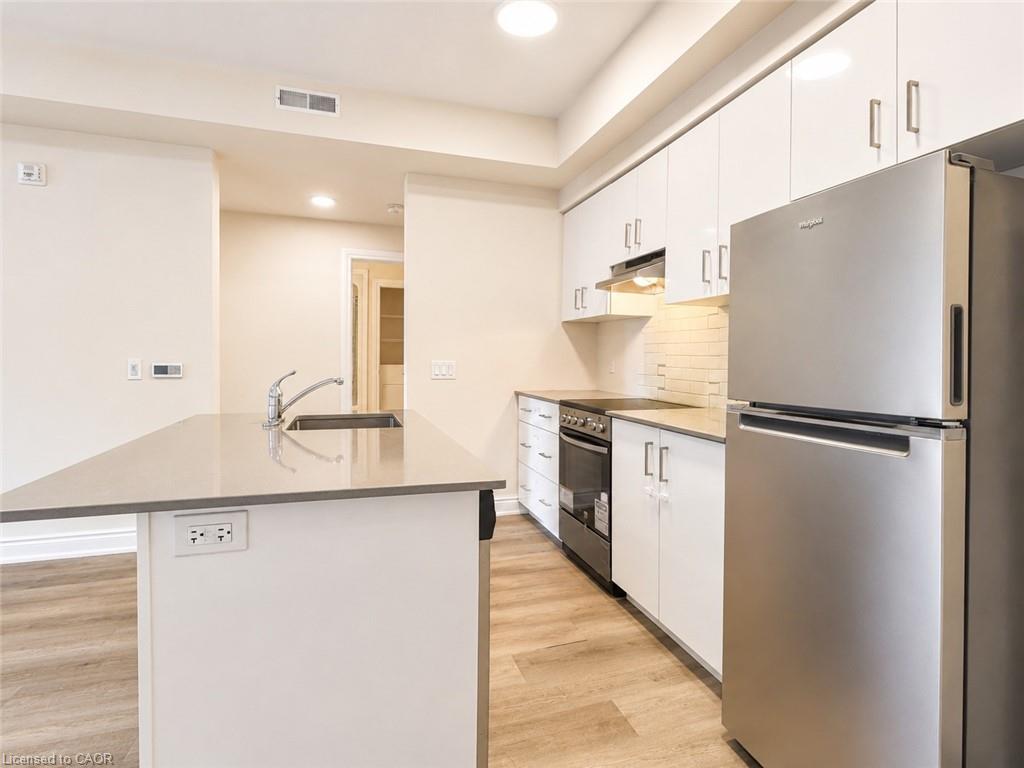 1c-259 King Street E Property Photo 15
