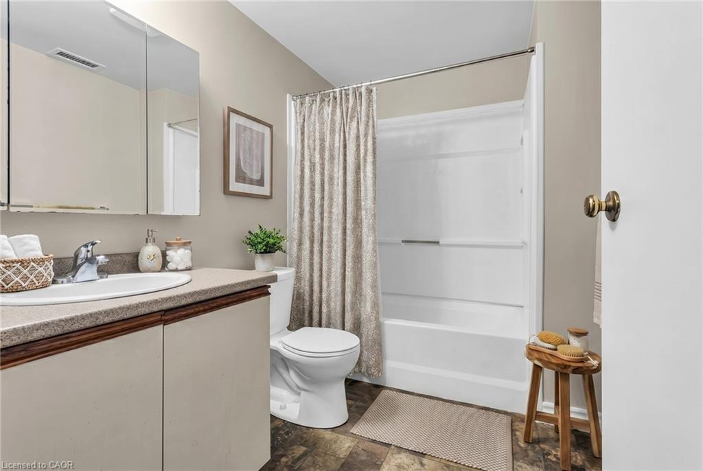 302-163 Ferguson Drive Property Photo 15