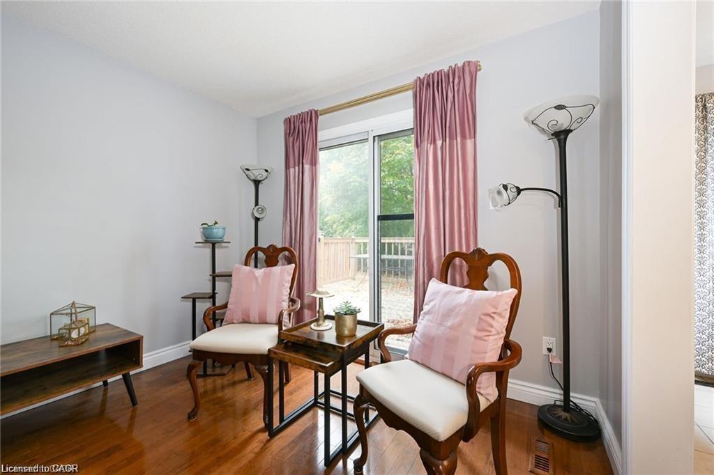 8 Buss Court Property Photo 10