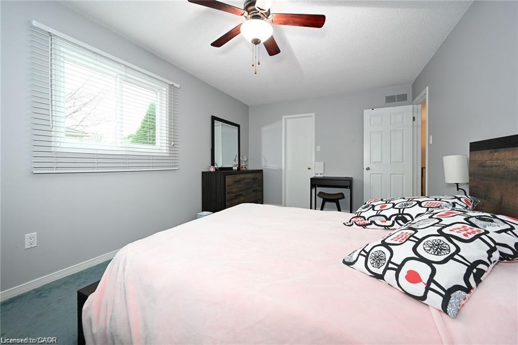 8 Buss Court Property Photo 16