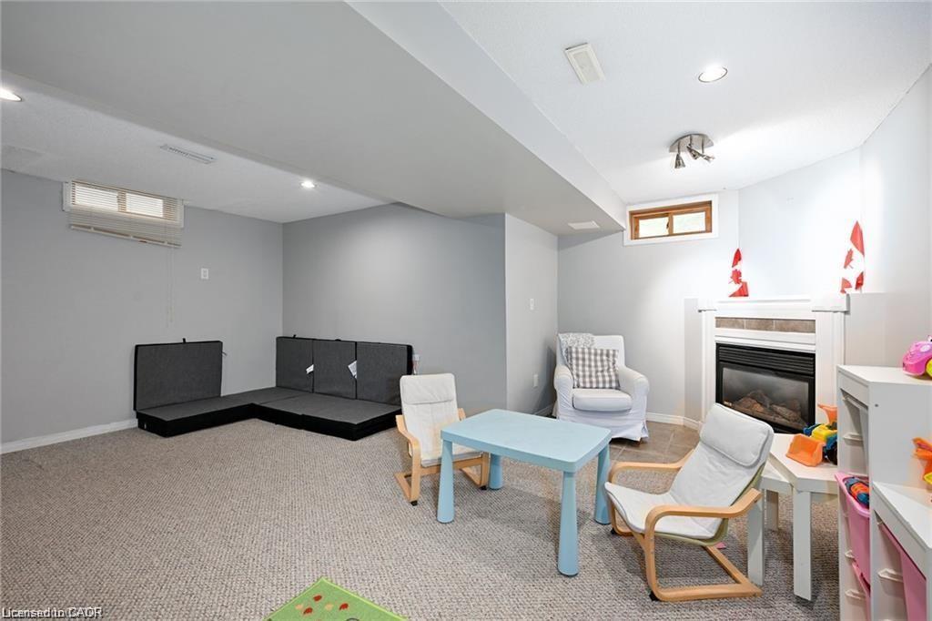 8 Buss Court Property Photo 27