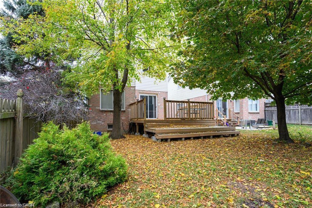 8 Buss Court Property Photo 35