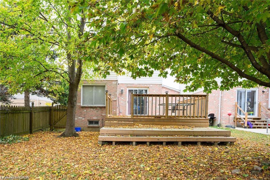 8 Buss Court Property Photo 36