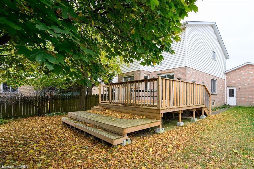 8 Buss Court Property Photo 40
