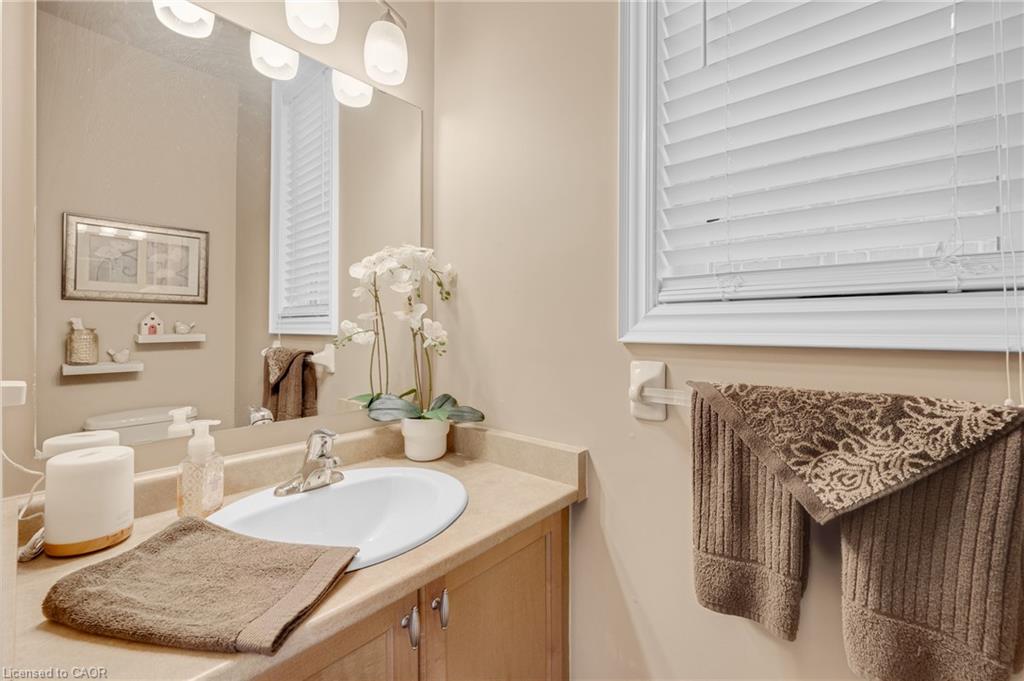 365 Valridge Drive Property Photo 6