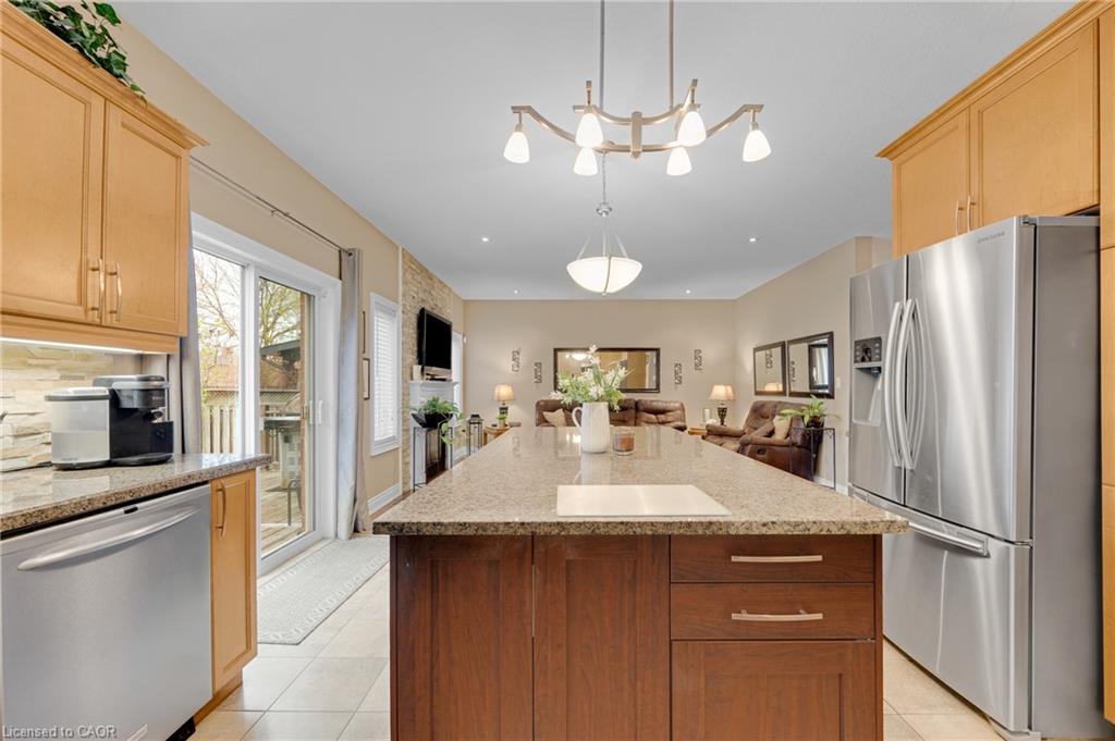 365 Valridge Drive Property Photo 15