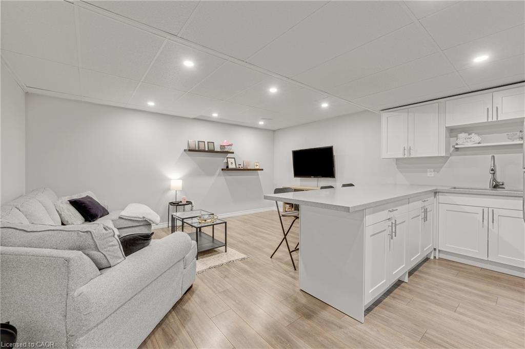 365 Valridge Drive Property Photo 32