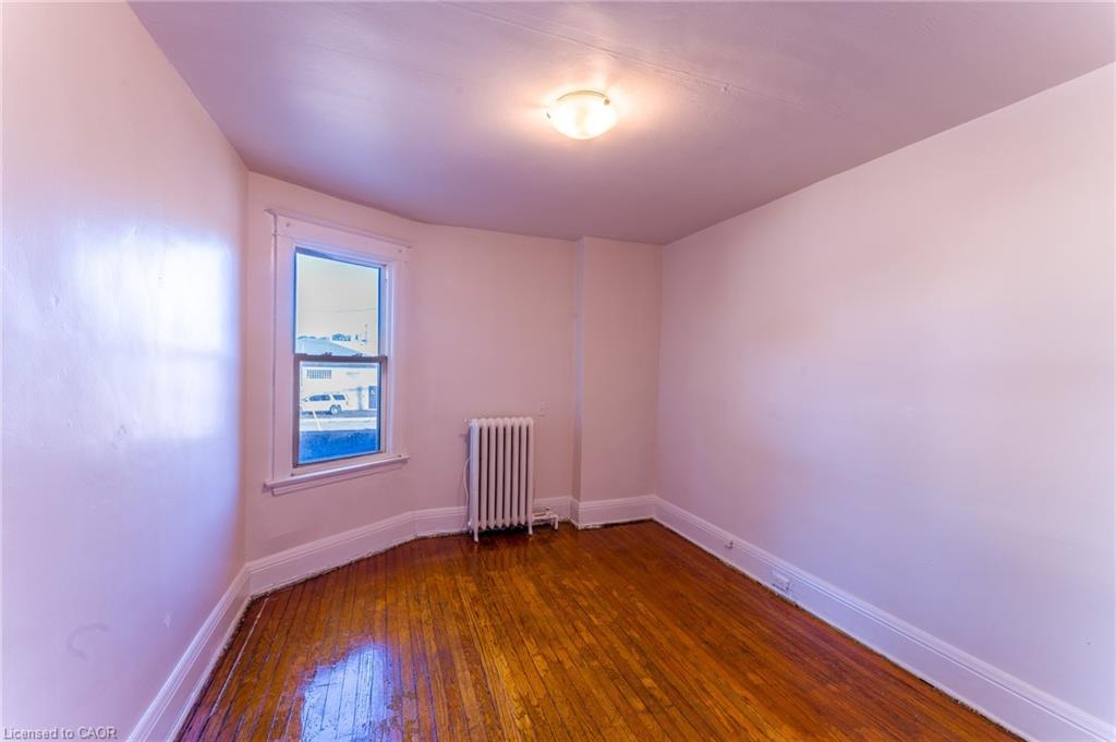 2-1369 Main Street E Property Photo 9