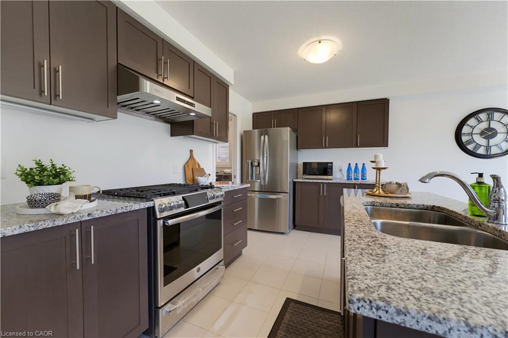 47 Newcastle Court Property Photo 8