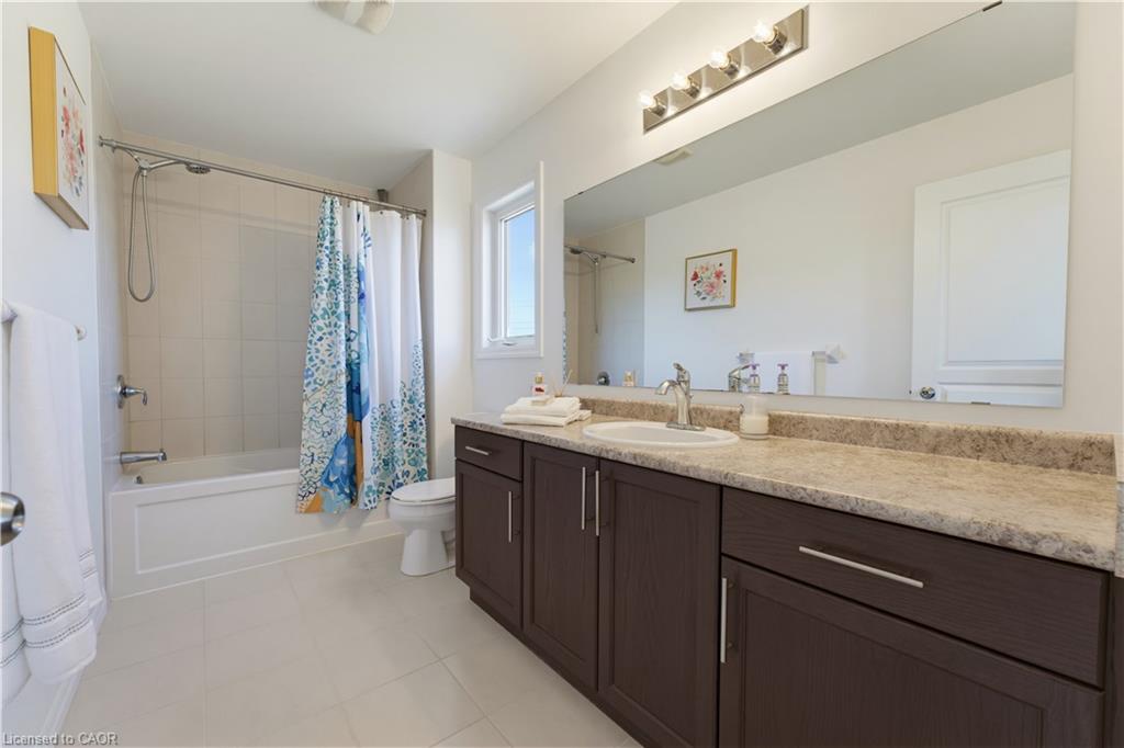 47 Newcastle Court Property Photo 20