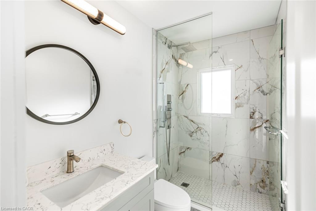 100 Green Mountain Road E Property Photo 20