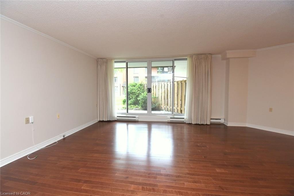 103-150 Wilson Street W Property Photo 7