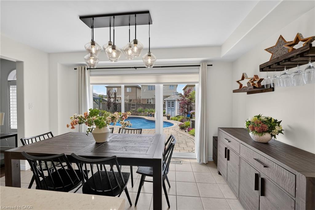 387 Murray Street Property Photo 11
