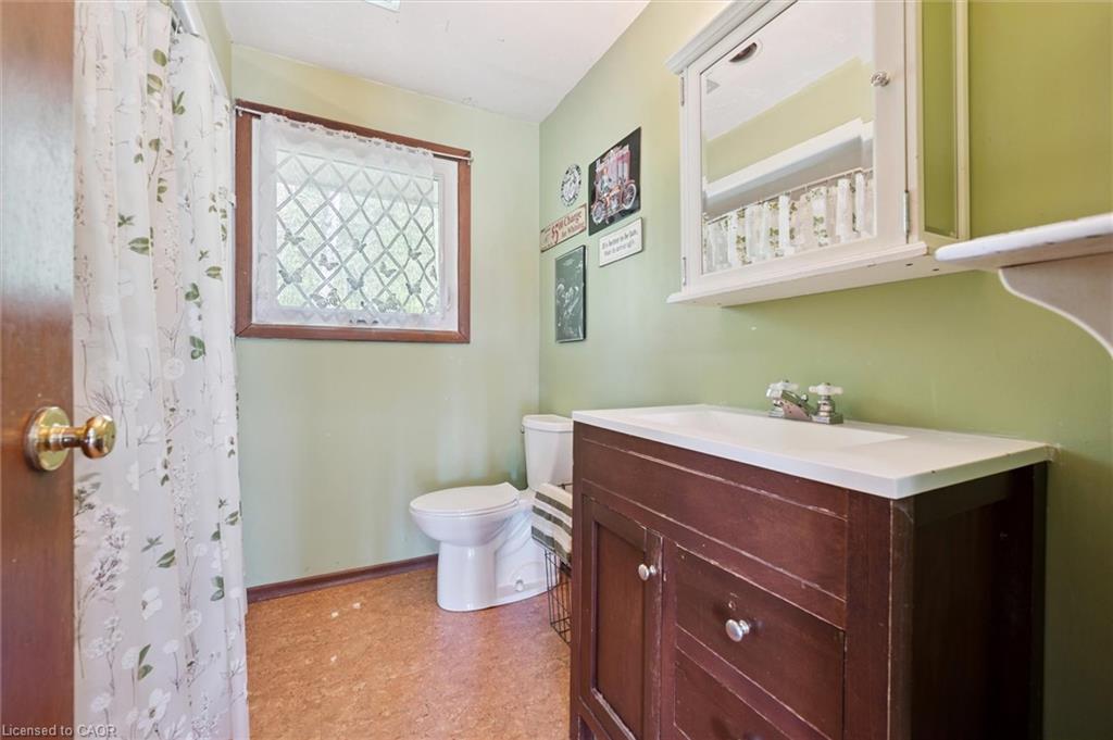 568 Black Street Property Photo 25