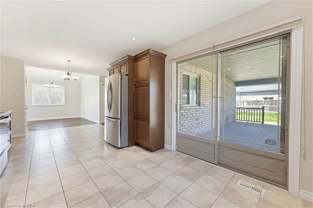 6 General Street Property Photo 9
