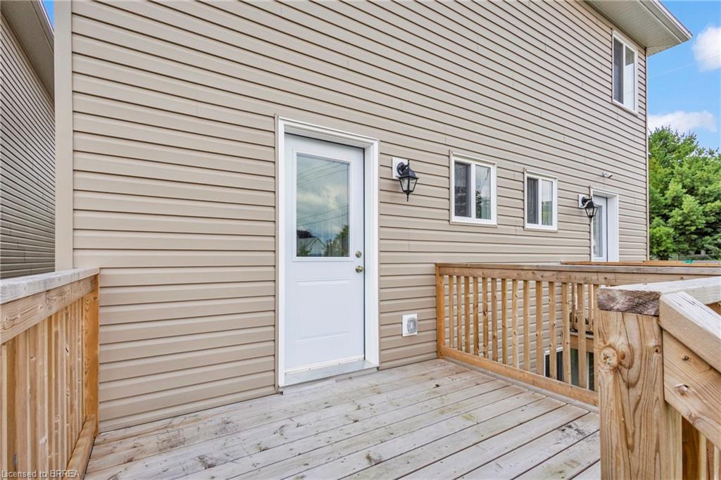 161 Grove Street Property Photo 16