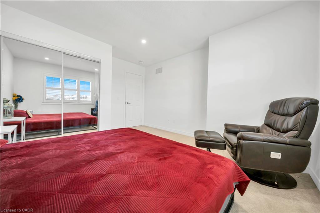 19 Findlay Way Property Photo 29