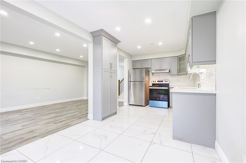 110 Commonwealth Street Property Photo 10